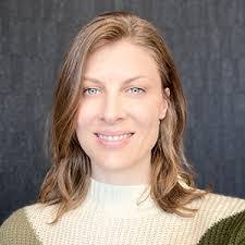 Molly Ritter's Instagram, Twitter & Facebook