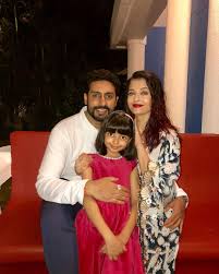 In Pictures Aishwarya Rai Looks Stunning As She Celebrates Her Birthday With Family In Goa Hungryboo Celebrity Outfits Best Fashion Photographers Bollywood Aishwarya rai is well known for her movies like taal, mohabbatein, devdas, jeans, dhoom 2, robo, jodhaa akbar.