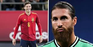 Su juventud y rendimiento, su internacionalidad y su gran futuro llamaron la atención de la secretaria técnica del club, que manejaba su fichaje como una opción para sustituir. Exclusiva Dc La Directiva Del Madrid Apunta A Pau Torres Para Ser El Heredero De Sergio Ramos Defensa Central