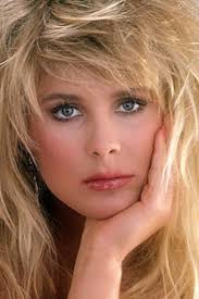 Reparto de Academia mortuoria (película 1988). Dirigida por Michael  Schroeder