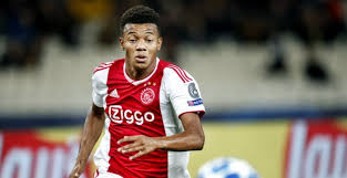 Wie komt en wie gaat? Primeur Voor Ajax Na Neres Nieuws Prijs Ajax Aandeel Naar Recordhoogte Voetbalprimeur Nl