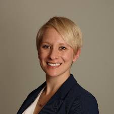 Amanda Landsaw (@AmandaLandsaw)