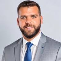 Benjamin Albers's Instagram, Twitter & Facebook