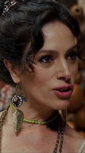 No te pierdas a Rafa Amaya en "Malverde El Santo Patrón"! Mira la serie  GRATIS en la App de Telemundo 👉 https://trib.al/bgOftfM