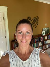 Support for women over 40 to stop overthinking