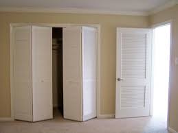 There Are Some Reasons Why We Should Focus On The Style Of The Closet Door So That The User Can Be In Doors Interior Wood Doors Interior Sliding Doors Interior