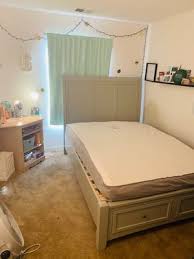 Bernie & phyl's furniture is a furniture retailer that sells mattresses in addition to other types of home furnishings. Futons In Cambridge Ma Cambridge Ma Futons Mapquest