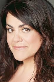 Kelly Harms's Instagram, Twitter & Facebook