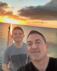 Harry Psaros (@harrypsaros) · Instagram 照片和视频