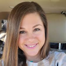 Lacey's Salon & Accessories