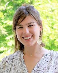 Danielle Sheridan's Instagram, Twitter & Facebook