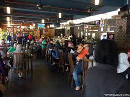 Sempena cuti perayaan tahun baru cina yang lepas, sis tak lepaskan peluang untuk turut bercuti bersama yang tersayang. 3 Tempat Makan Sedap Wajib Singgah Di Ipoh Jmr23