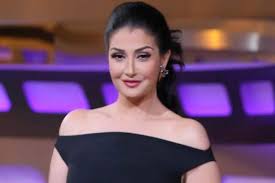 إنها عملية تجري على مستوى العالم أجمع، سوف تتحول فيها الملكية من المدين إلى الدائن، ويجري من خلالها تحول هائل في تركيز الملكية إلى أيدي عدد من البنوك العالمية، التي تتحكم في الاحتياطي الفدرالي الأمريكي. Ù„Ù† ØªØµØ¯Ù‚ÙˆØ§ ÙƒÙŠÙ ÙƒØ§Ù†Øª ØºØ§Ø¯Ø© Ø¹Ø¨Ø¯ Ø§Ù„Ø±Ø§Ø²Ù‚ Ù‚Ø¨Ù„ Ø¹Ù…Ù„ÙŠØ§Øª Ø§Ù„ØªØ¬Ù…ÙŠÙ„ Ø¨Ø§Ù„ØµÙˆØ±