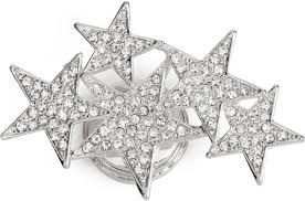 Ein kleines schmuckstück das vielseitig einsetzbar ist. Von Akki Tucher Und Ponchos Damen Schmuck Baum Des Lebens Ponchos Blume Magnet Pin Kleider Farben Silber Poncho Schals Magnet Brosche Strass Anhanger Totenkopf Mit Strass Fur Kleidung