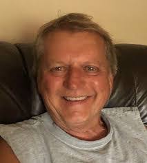 Mark Holbert's Instagram, Twitter & Facebook