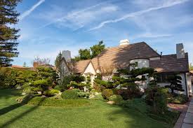 Aerification, soil testing, lawn maintenance, lawn troubleshooting, fertilizer, pesticides, herbicides, fungicides, insecticided, etc. Lawn Care Contact Best Lawn And Pest Control Company Orlando Fl