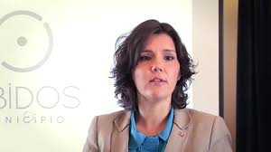 This is assunção cristas by público on vimeo, the home for high quality videos and the people who love them. Ficheiro Assuncao Cristas Em Obidos 2015 07 22 Png Wikipedia A Enciclopedia Livre