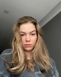 It was so difficult to wake up today 👀