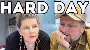 Julie Magner's Instagram, Twitter & Facebook