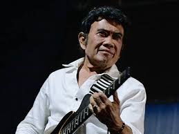 Raja dangdut legendaris rhoma irama jangan lupa, suka, komentar, dan berlangganan…terima kasih don't. Rhoma Irama Ulang Tahun Ke 73 Iwan Fals Berdangdut