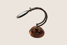 5.25'' h x 3.25'' w x 2.25'' d. Antique Brass Adjustable Magnifying Glass Home Decor Craft Exotica