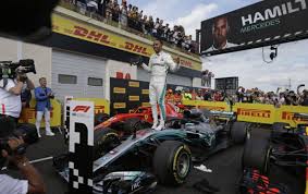 A kanadait jones, lauda és arnoux követte, míg jabouille. Forma 1 Osztrak Nagydij Mercedes Foleny Az Elso Szabadedzesen Parameter