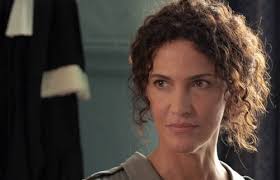 Link requests should be done in the forum. Demain Nous Appartient En Avance Spoiler Clementine Et Olivier Un Divorce Sous Haute Tension Video