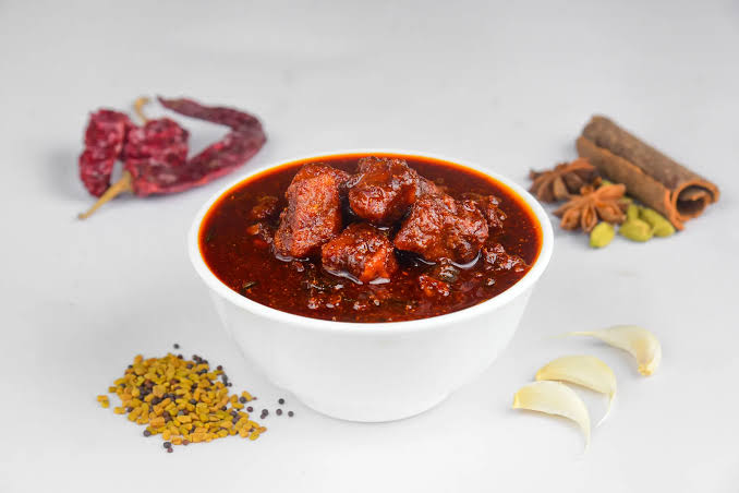 BONELESS CHICKEN AVAKAYA