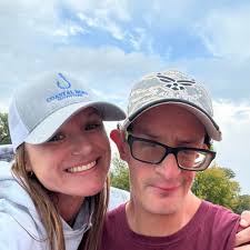 I just want to take a moment to recognize those parents whose children are  going into the military. (Not my daughter this year but my son went 3yrs  ago). I know how