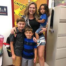 Kailyn Lowry Is Having A Boy Star Has Gender Reveal For Baby No 4