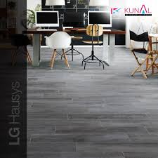 Creates An Uplifting Office Atmosphere With Our Lg Hausys Vinyl Flooring Is Also Phthalate Free Which Vinyl Flooring Floor Design Modern Architecture