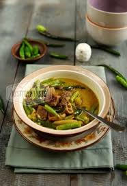 Semarak clover dengan olahan ikan air tawar tema dari @chacha_chiput dengan hidangan pindang patin yang khas dari palembang. Pinterest Osterreich