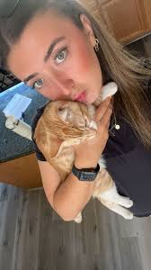 Hello, my name is Pollywog (she/they) and I'm looking for a room to rent  near Sonoma State University for my final year there. I would love to have  my own room as