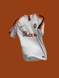 In the last season of the soviet top league, chornomorets earned fourth place, the only time it ever placed above the big clubs in ukraine, dynamo kyiv, shakhtar donetsk and dnipro dnipropetrovsk. Shakhtar Donetsk Away Concept Kit