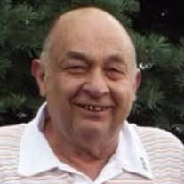 Leona Robbins's Instagram, Twitter & Facebook