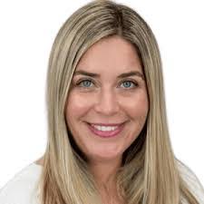 Sylvia Meade's Instagram, Twitter & Facebook