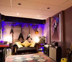 Book by the hour with day rates available online 24/7 london recording studios. Pictures In Recording Studios David S Pictures