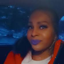 WHITNEY HOUSTON: “She was the queen. A crown was given to her very early