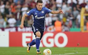 download wallpapers yevhen konoplyanka ukrainian footballer 4k schalke 04 germany bundesliga football gelsenkirchen besthqwallpapers com football sports ukrainian