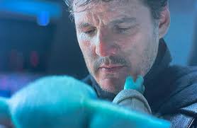 I just started another rewatch 😆 I needed a comfort show. I was thinking  about how both Din Djarin and Grogu, as the armorer tempers the beskar, are  both reliving tragic pieces