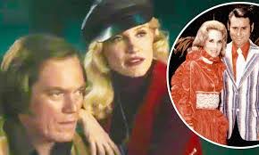 Tammy Kiss's Instagram, Twitter & Facebook