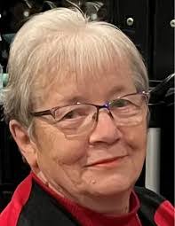 Sandra Hyde's Instagram, Twitter & Facebook