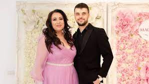 Oana roman, reacție despre relația lui marius elisei. Oana Roman È™i Marius Elisei S Au ImpÄƒcat SoÈ›ul Vedetei S A Intors AcasÄƒ Stiri Vedete Unica Ro