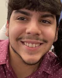 Hi I'm Avery Larsen! I'm from Las Vegas and I'm majoring in pre-nursing! I  like traveling, hanging out w friends, pilates, and outside activities. I  also plan