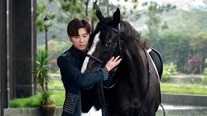 編 劇：黃雨佳 / 李登雅 導 演：陳嘉鴻 演 員：李國毅 / 連俞涵 / 藍鈞天 / 房思瑜. æŽåœ‹æ¯… è²¡ç¥žè®Šèº«é»'é¦¬çŽ‹å­ å¸¥æ°£å›žæ­¸ç¶²ç¬' å¾ˆæµ®èª‡ å¨›æ¨‚ ä¸­æ™‚