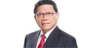 Mike Enriquez's Instagram, Twitter & Facebook