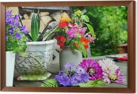 Ein gartentisch muss viel aushalten, robust und dabei doch pflegeleicht sein. Blumen Dekoration Auf Garten Tisch Wall Mural Pixers We Live To Change