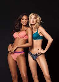 Elsa*hosk eva*herzigova es uno de los libros de ccc revisados aquí. Fashiontv Lais Ribeiro Taylor Hill Elsa Hosk Jasmine Facebook