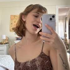 Lily Oneal's Instagram, Twitter & Facebook