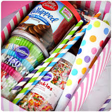 Happy 40th birthday flask gift set. 42 Hilarious Best Friend Birthday Gifts She Ll Talk About For Years Dodo Burd